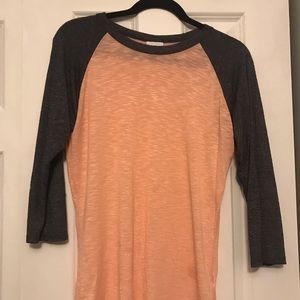 LulaRoe Ranglan T-shirt